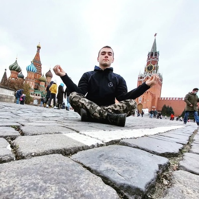 Иван Караиванов